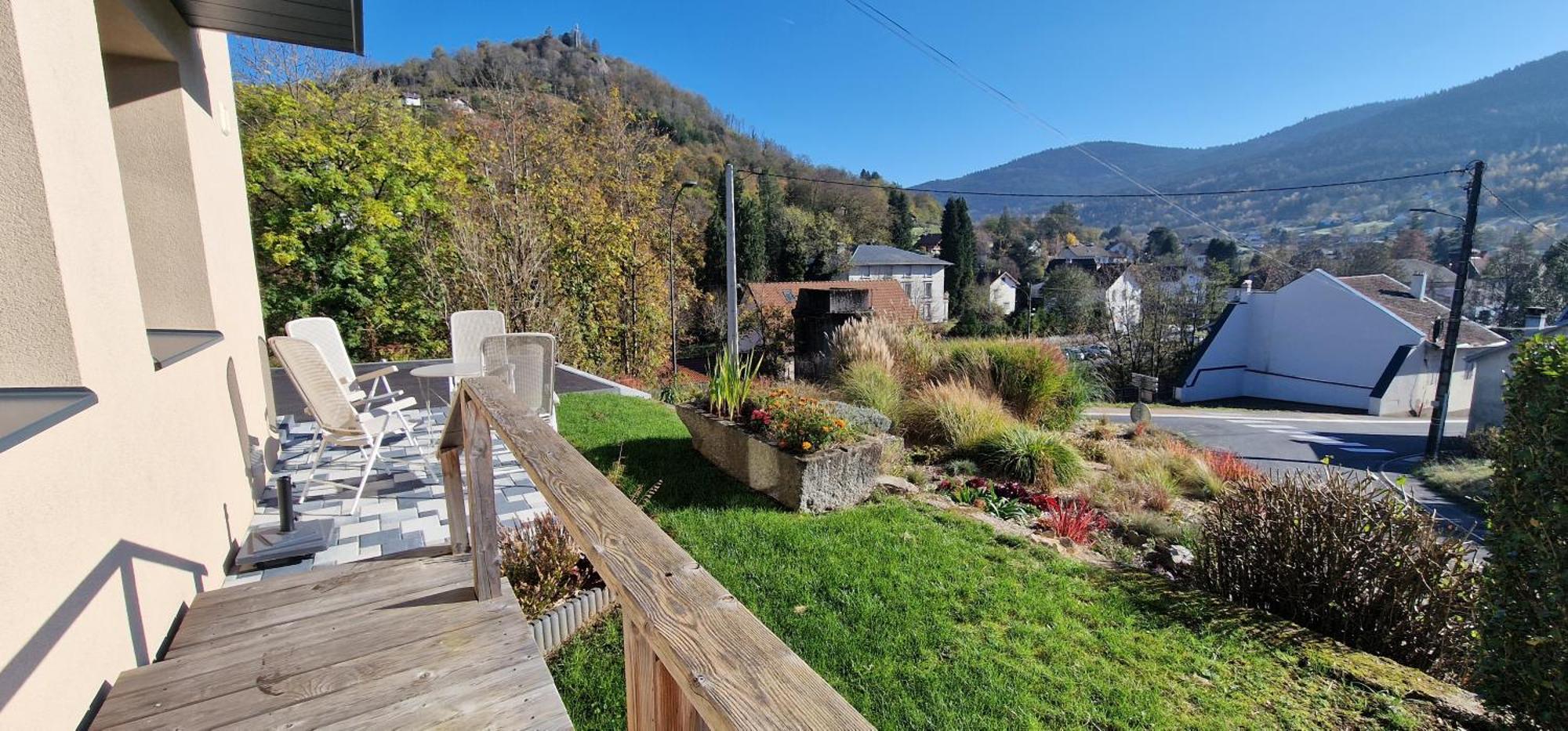 Hébergement de vacances Moderne Et Calme Avec Local Separe Pour Skis Et Velos *